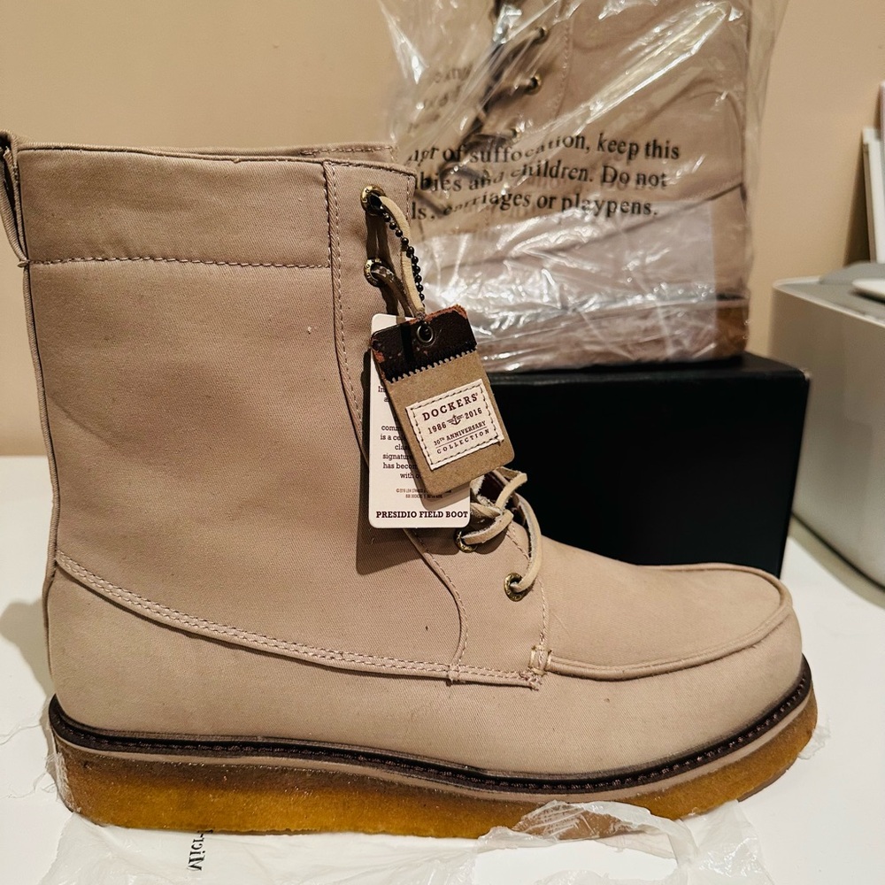 MENS DOCKERS BOOTS